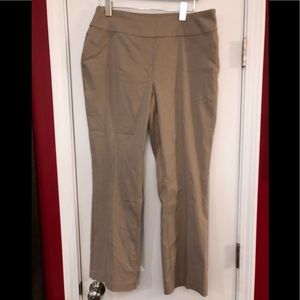 Westbound petites Park Ave fit pants